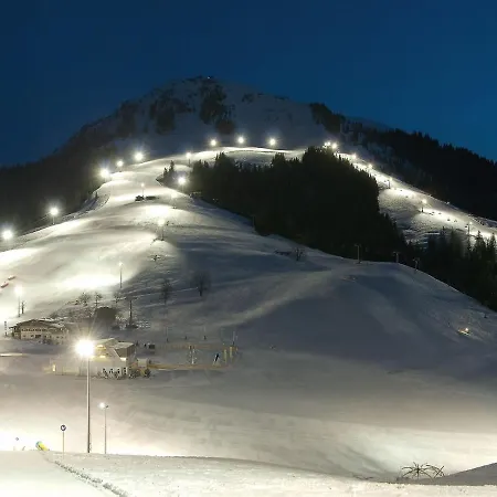 Hébergement de vacances Modern Holiday In Tyrol Near Ski Area Brixen im Thale